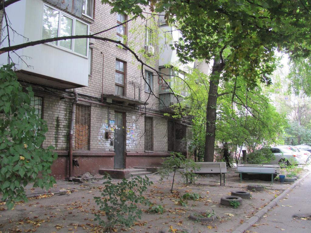 Apartment On Sobornyi Avenue 143 Near Intourist Hotel Zaporizhia エクステリア 写真